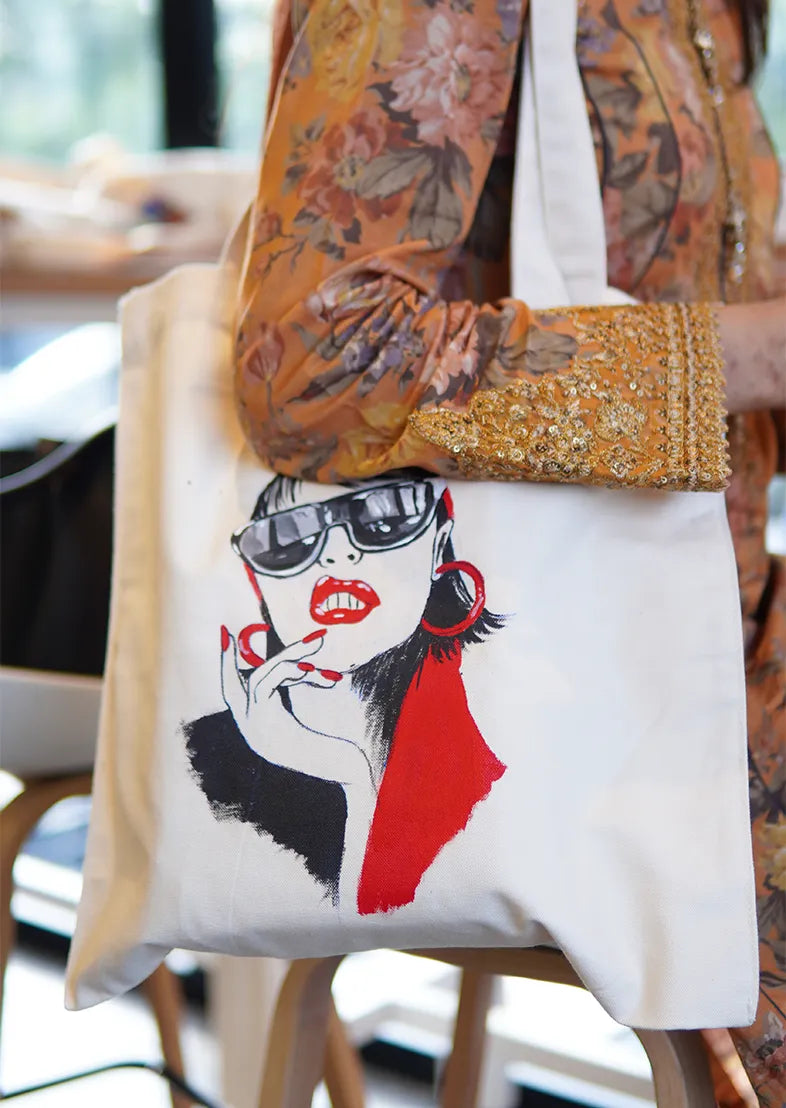 Diva Canvas Tote